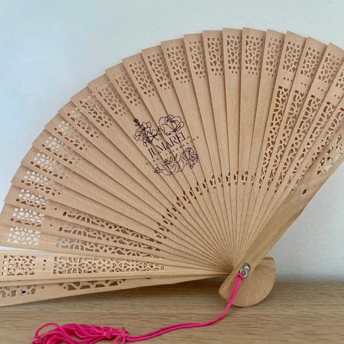 Éventail Décoratif à parfumer